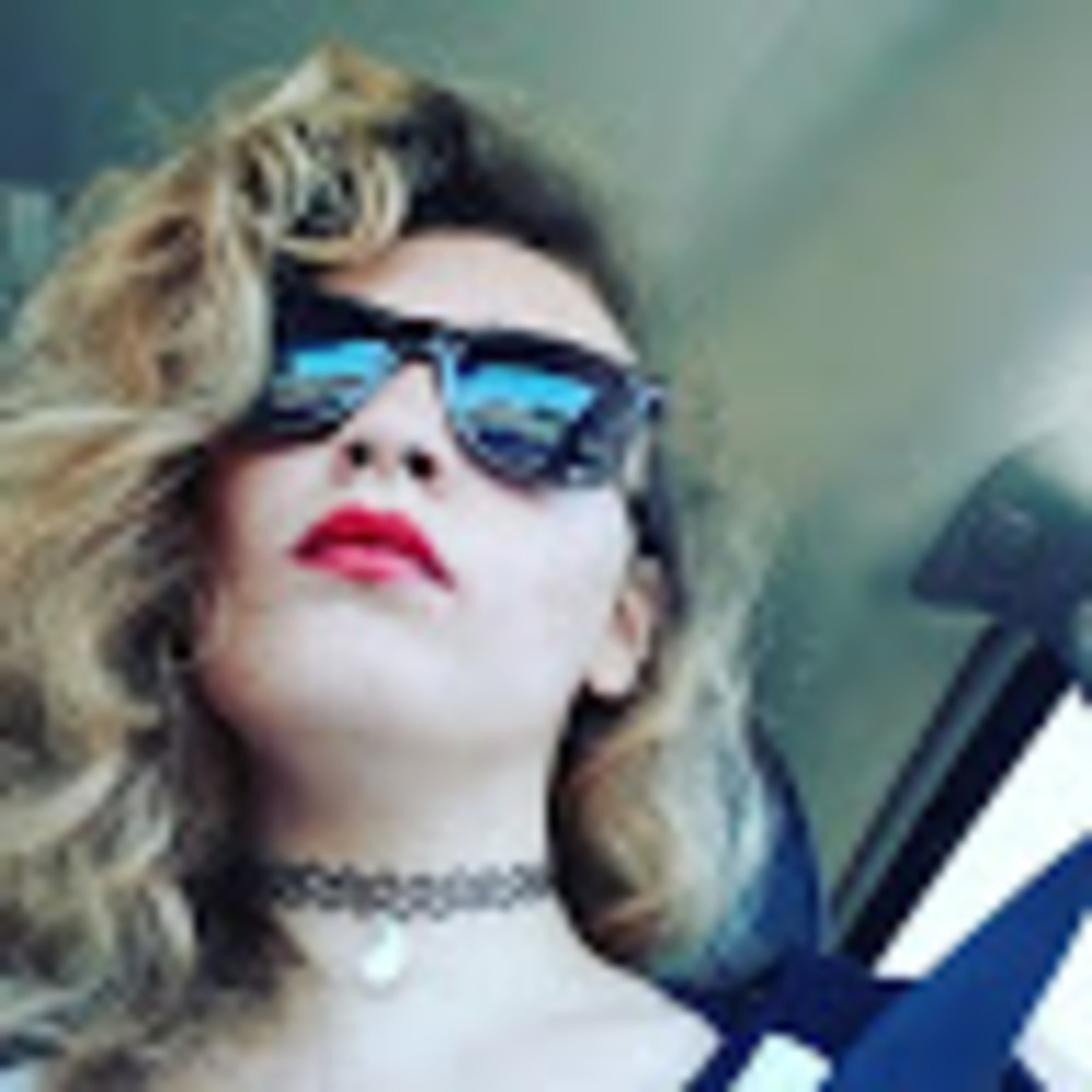 Meet your Posher, Allison